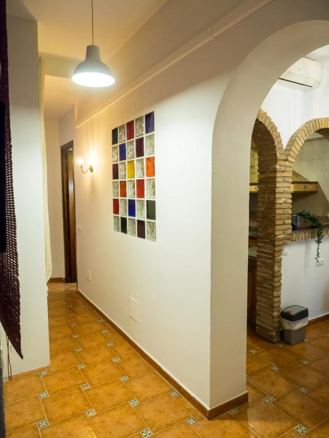 Апартаменты Picasso Carreteria History Center Малага Экстерьер фото