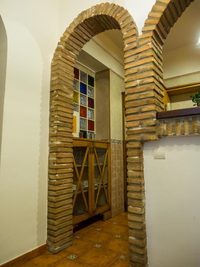 Апартаменты Picasso Carreteria History Center Малага Экстерьер фото